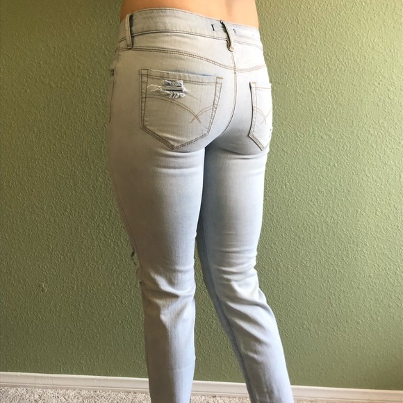 PACSUN Destroyed Skinny Ankle Jeans - Picture 3 of 3